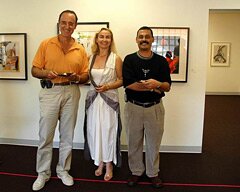 Guilda Daniel-Elias (center)